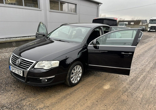 Volkswagen Passat cena 23800 przebieg: 250000, rok produkcji 2009 z Ełk małe 326